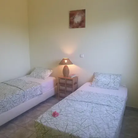 Apartament Lena Messíni
